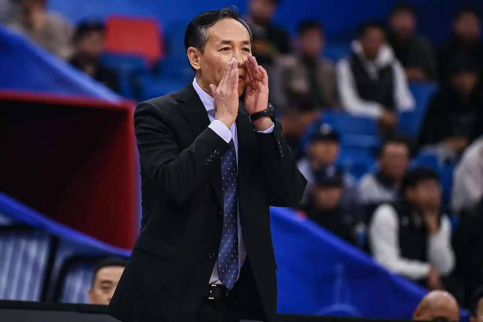 jiuyou游戏中心-76人队季后赛出局，主帅宣布引咎辞职，为了文件自己广告积分软件表示所以.
